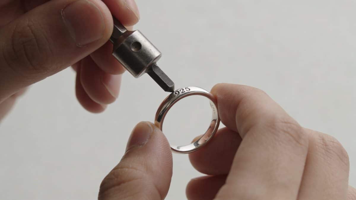 Poinçon argent 925 : tout savoir sur ce marquage des bijoux